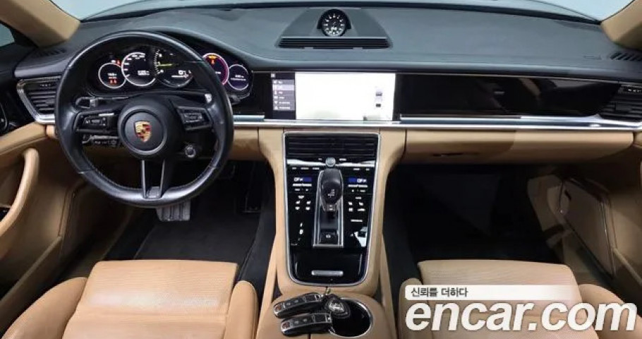 Porsche Panamera 