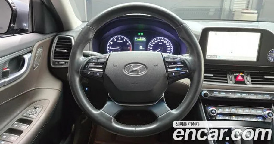 Hyundai Grandeur 