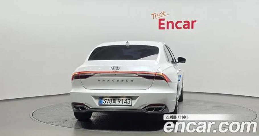 Hyundai Grandeur 