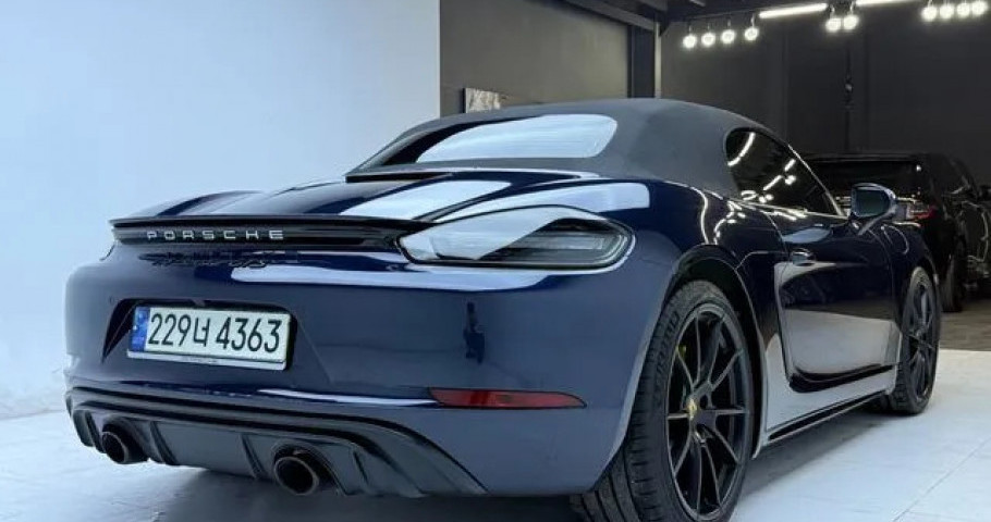 Porsche 718 