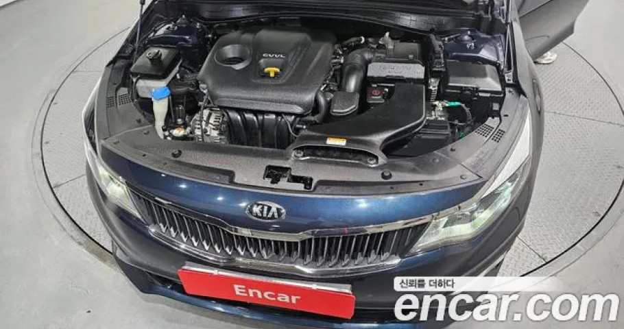 Kia K5 