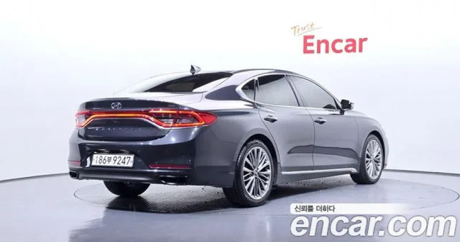 Hyundai Grandeur 
