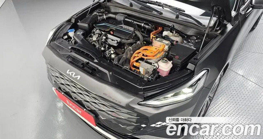 Kia K8 