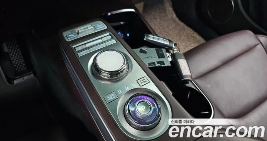 Genesis Gv70 