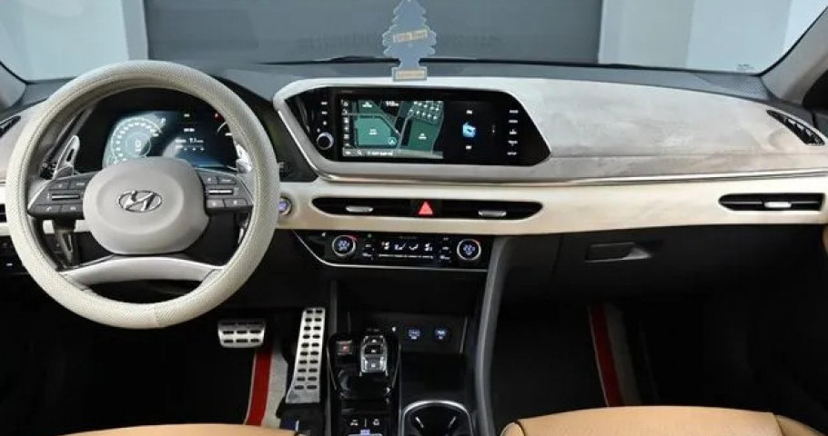 Hyundai Sonata 