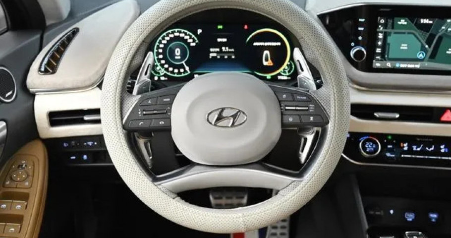 Hyundai Sonata 