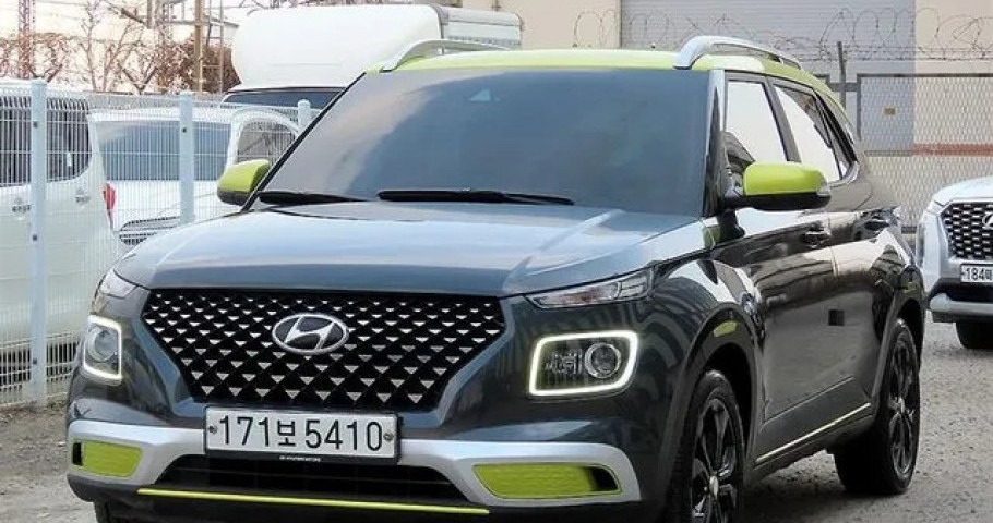 Hyundai Venue 