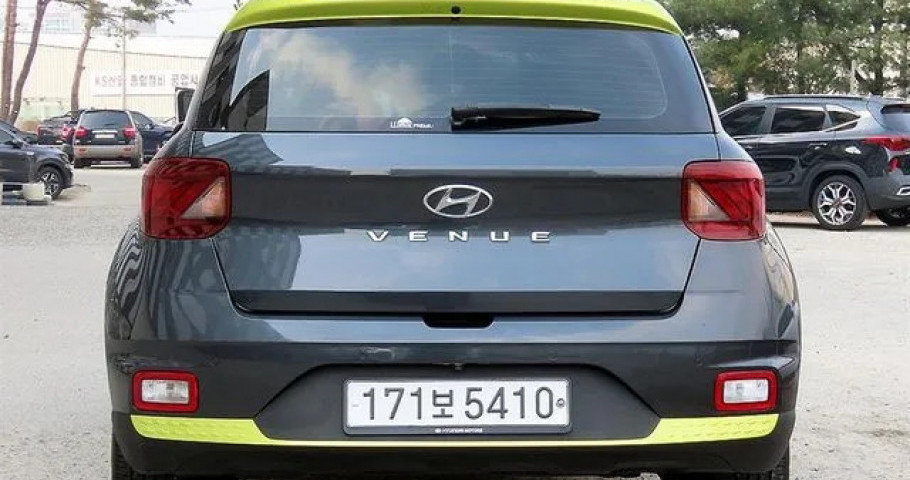 Hyundai Venue 