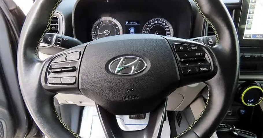Hyundai Venue 