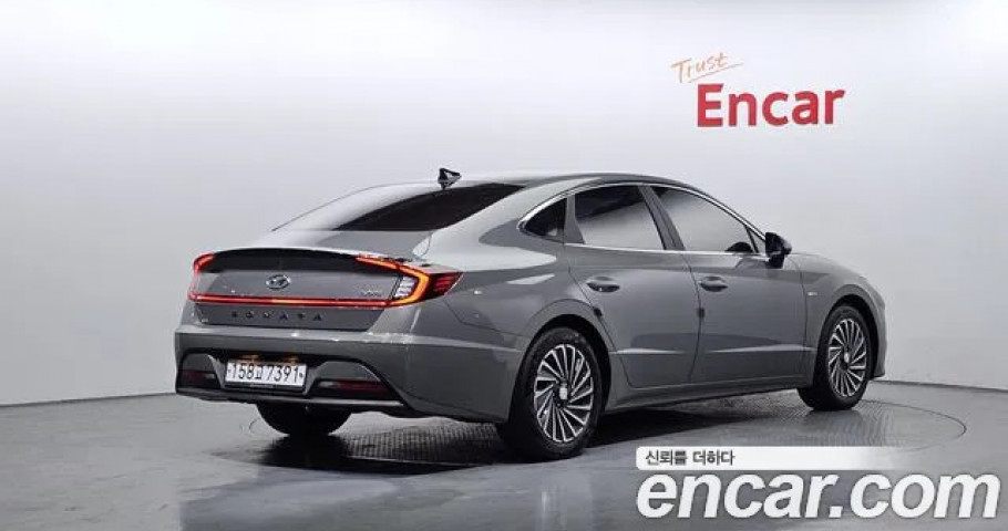 Hyundai Sonata 