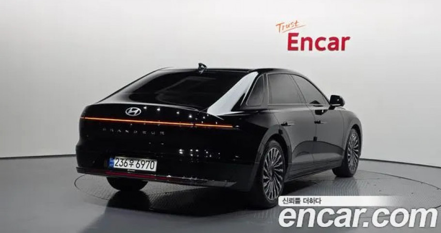 Hyundai Grandeur 