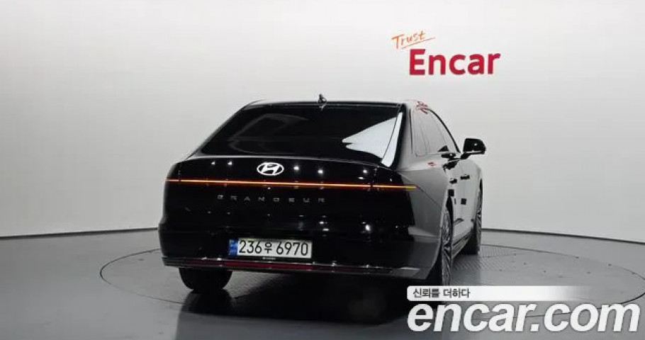 Hyundai Grandeur 
