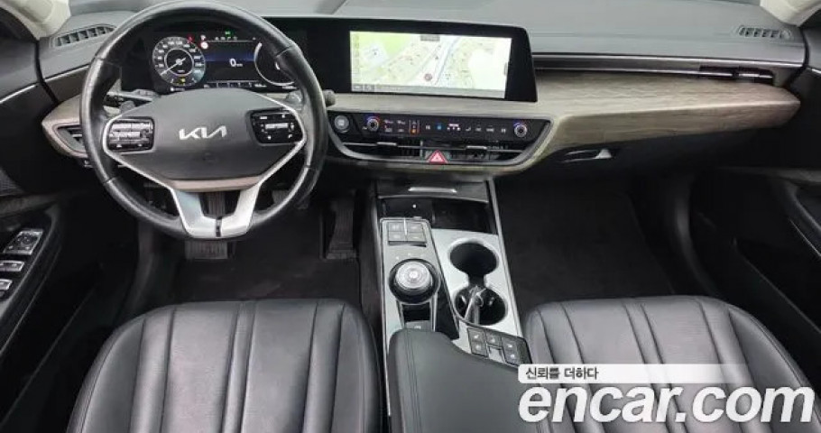 Kia K8 