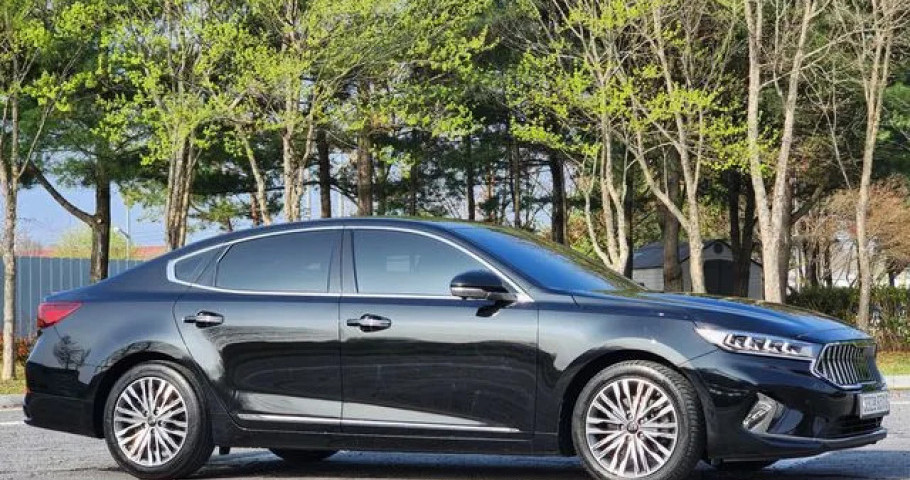 Kia K7 