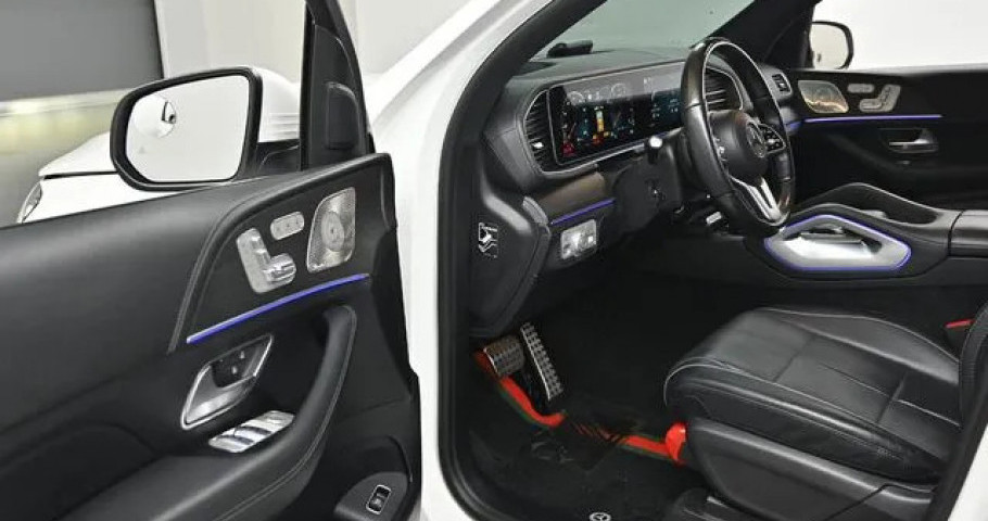 Mercedes-Benz Gls-Class 