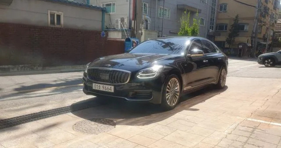 Kia K9 