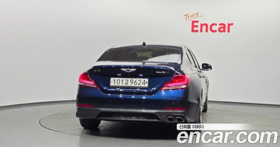 Genesis G70 