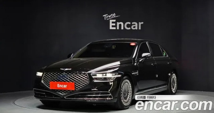 Genesis G90 