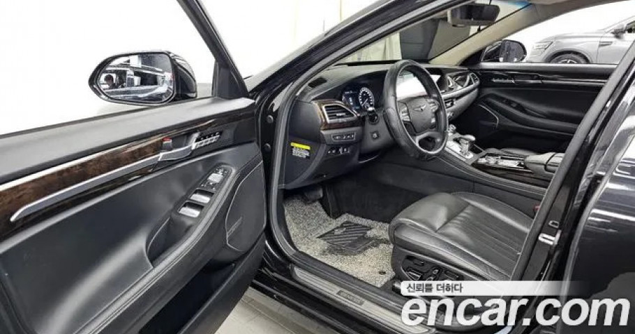 Genesis G90 