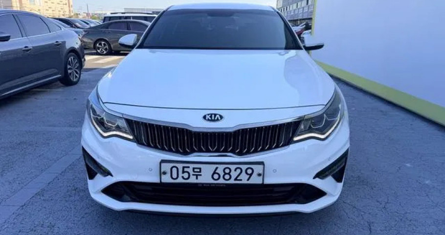 Kia K5 
