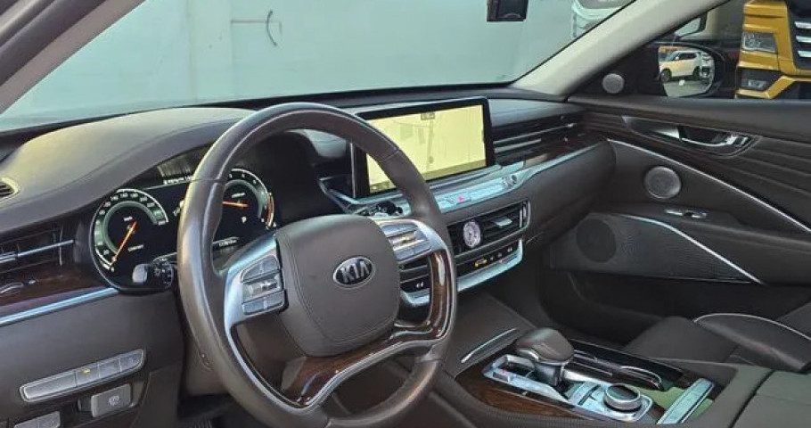 Kia K9 