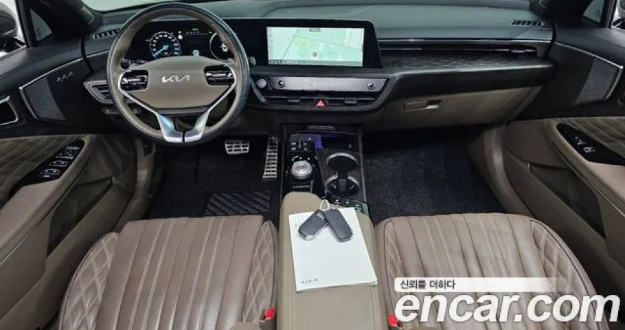 Kia K8 