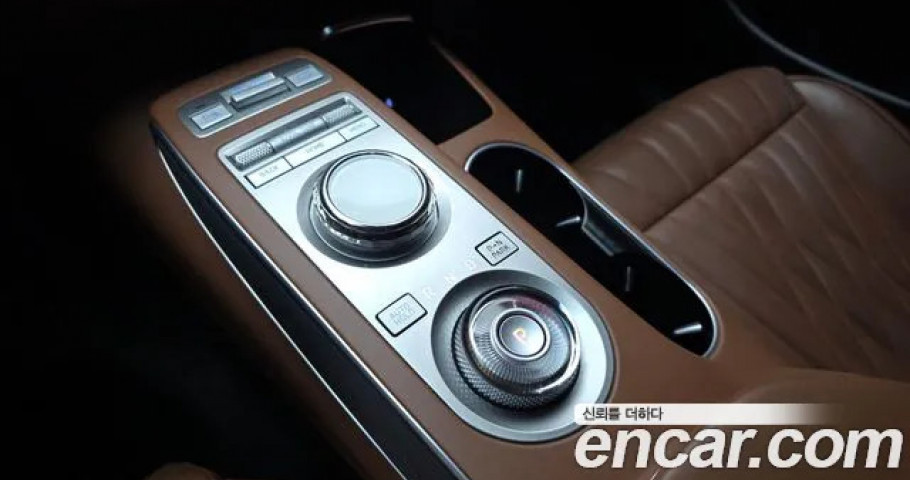 Genesis Gv70 