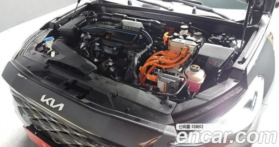 Kia K8 