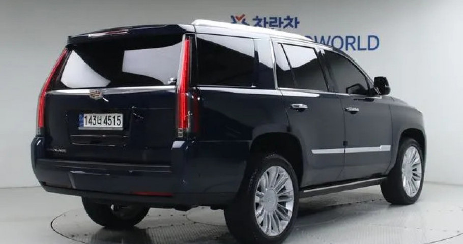 Cadillac Escalade 