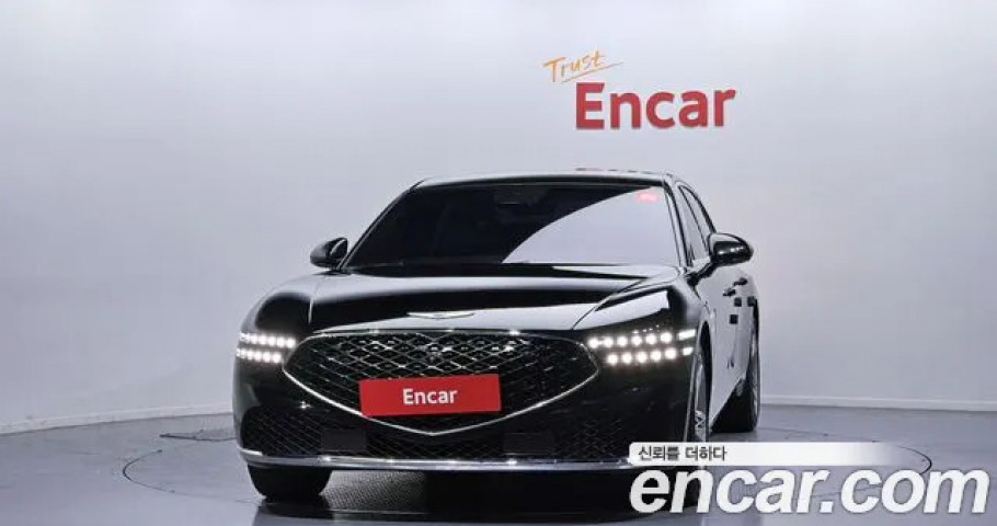 Genesis G90 