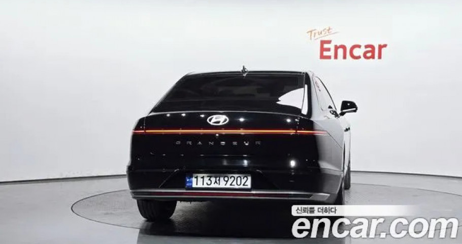 Hyundai Grandeur 