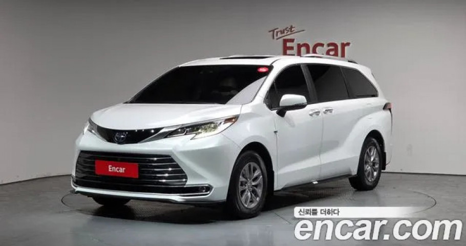 Toyota Sienna 