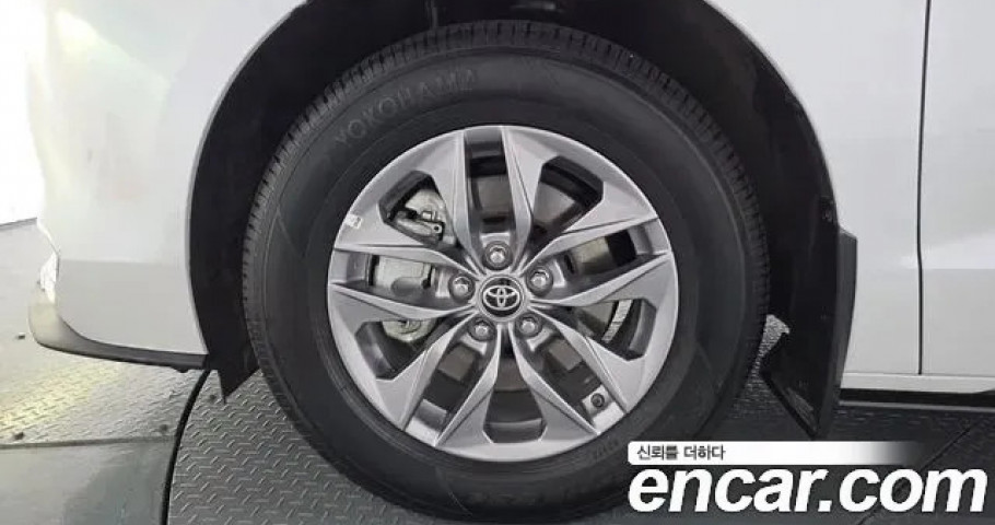 Toyota Sienna 