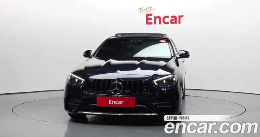 Mercedes-Benz E-Class 