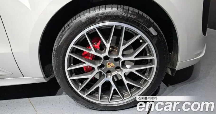 Porsche Macan 