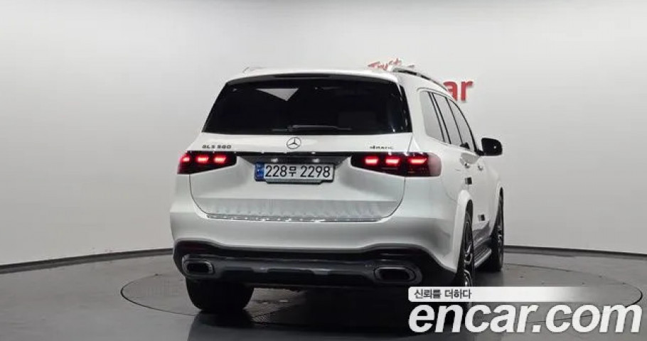 Mercedes-Benz Gls-Class 