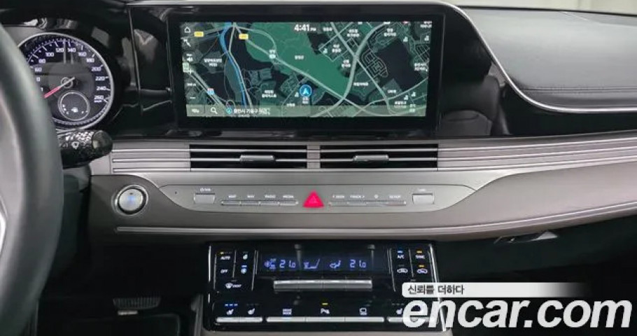 Hyundai Grandeur 