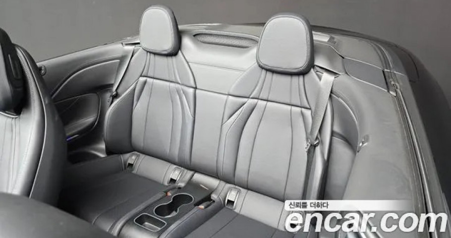 Mercedes-Benz Cle-Class 