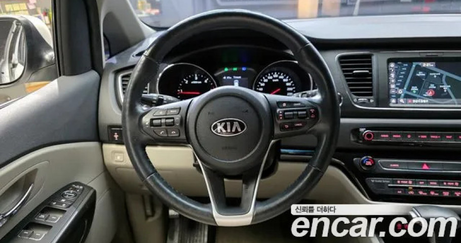 Kia Carnival 