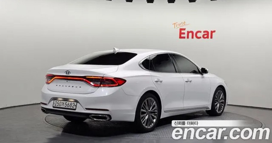 Hyundai Grandeur 