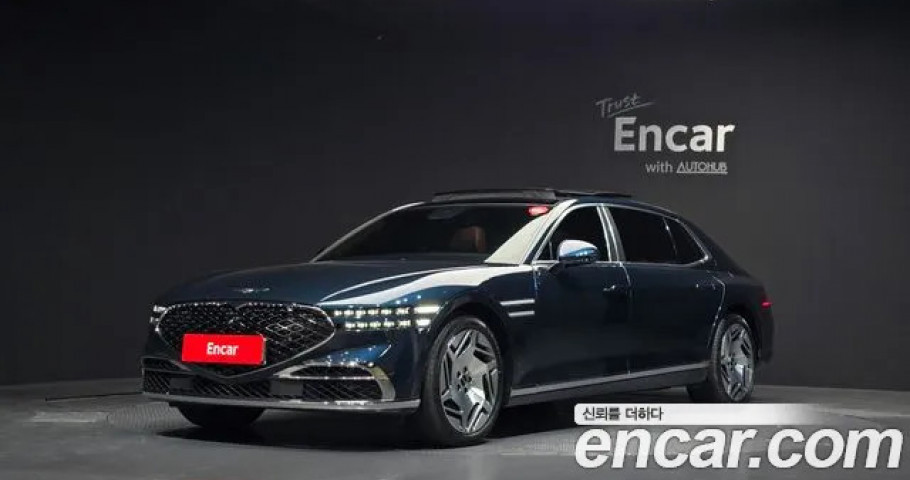 Genesis G90 
