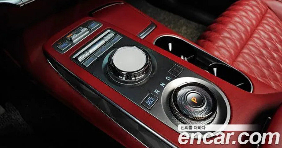Genesis Gv70 