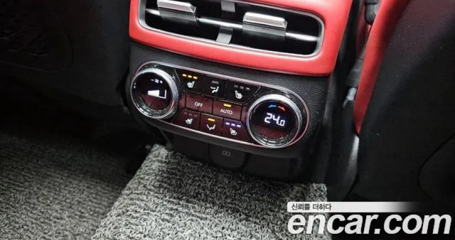 Genesis Gv70 