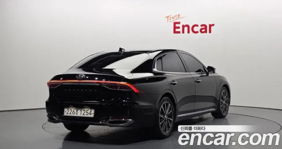 Hyundai Grandeur 