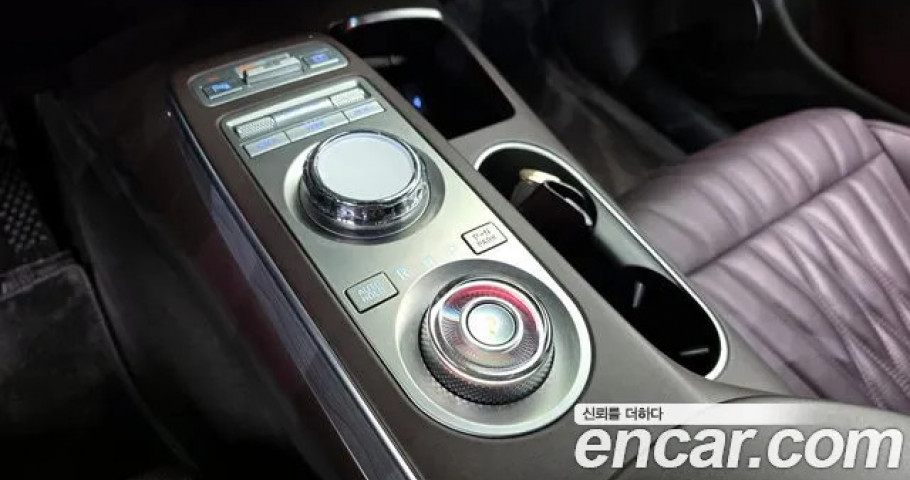 Genesis Gv70 