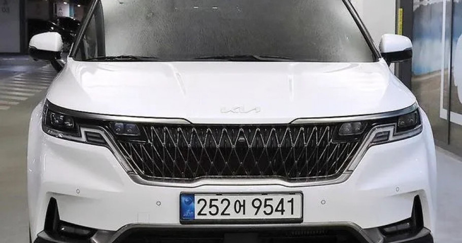 Kia Carnival 