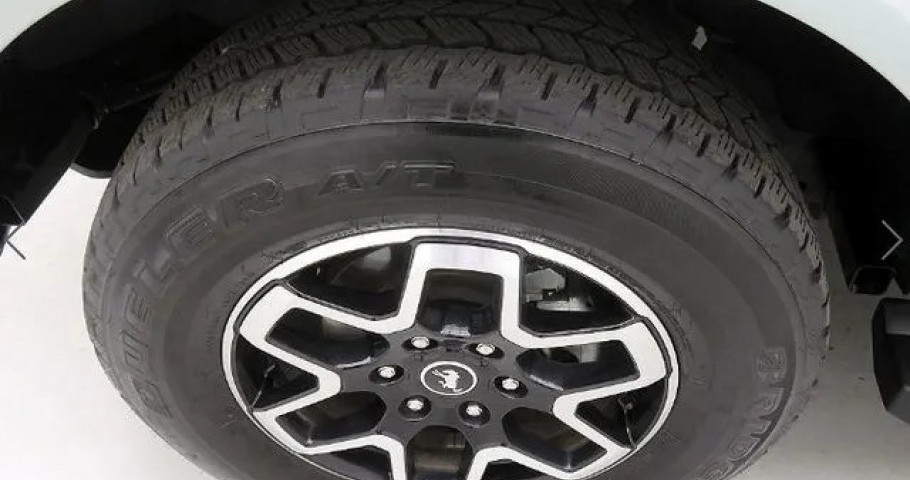 Ford Bronco 