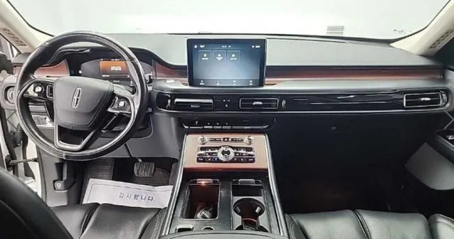 Lincoln Aviator 
