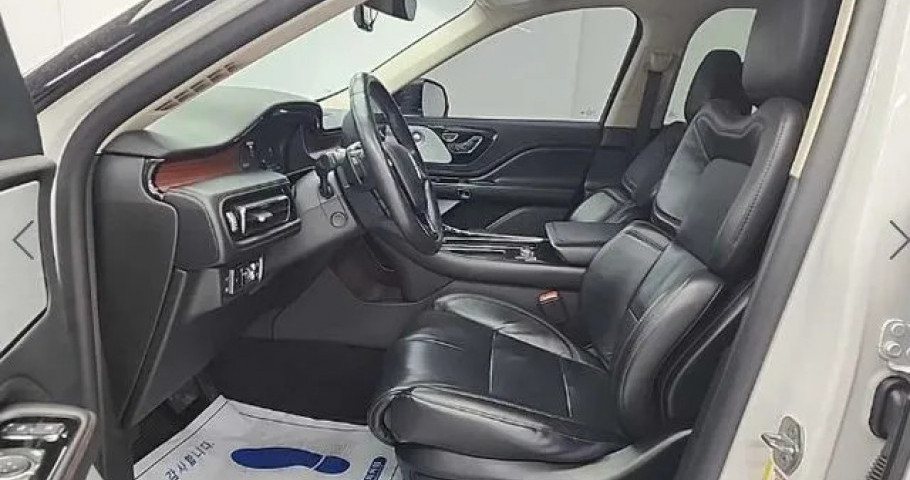 Lincoln Aviator 