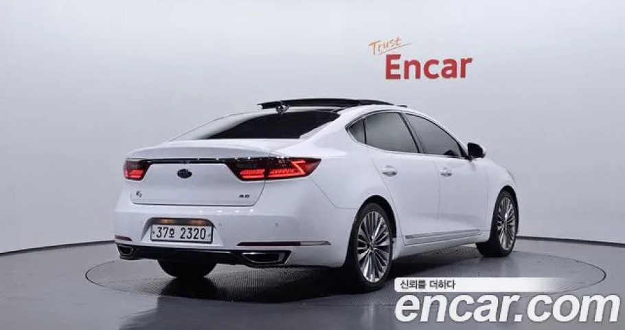Kia K7 